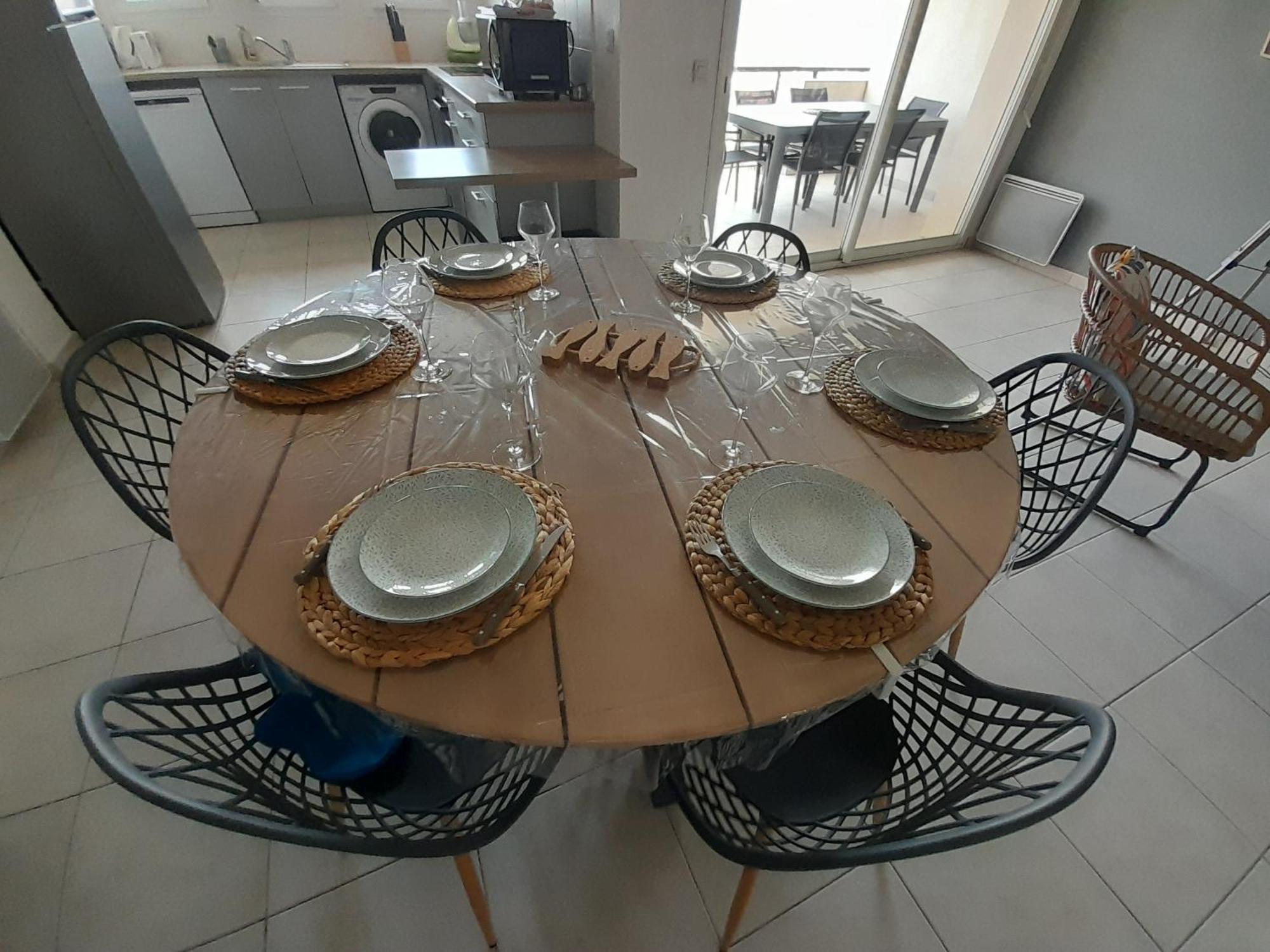 Junior 14600 Appartement *